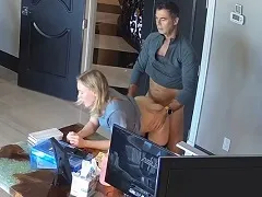 Vídeo de sexo com novinha secretária dando pro patrão